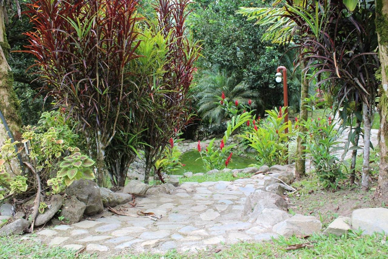 Herminia S Farm Inn *
